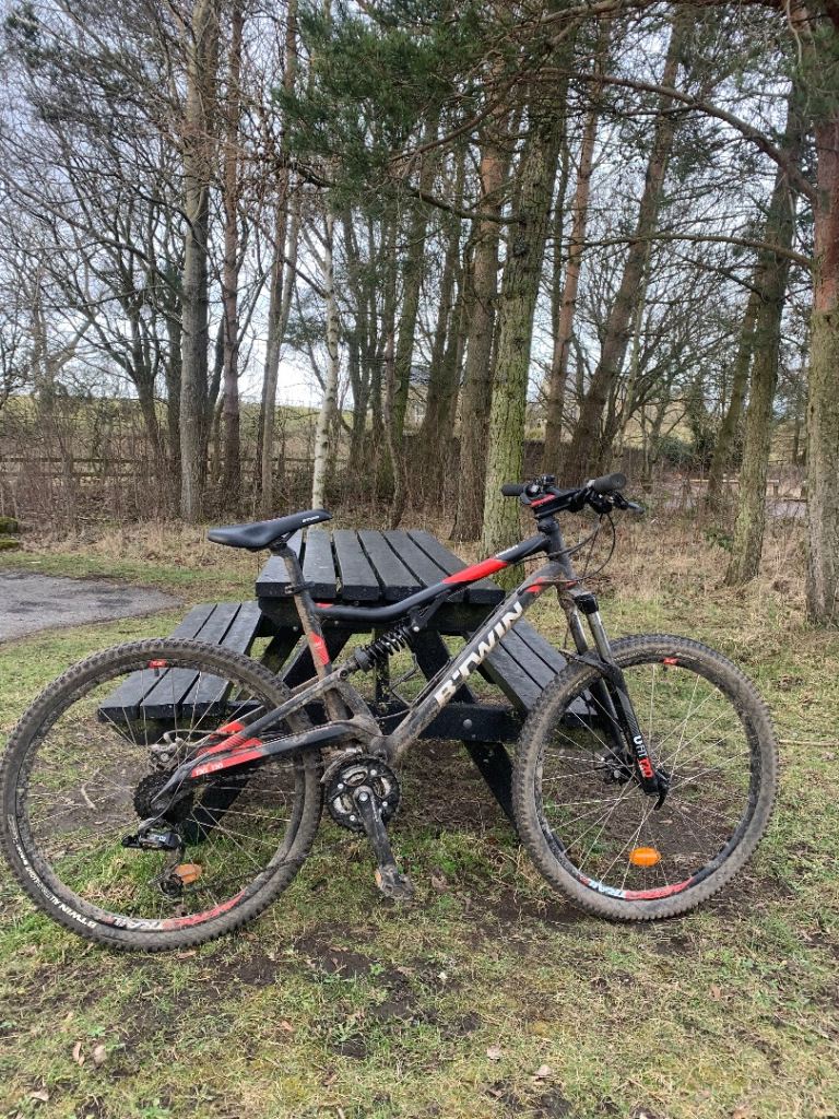Mountain Bike – Full Suspension