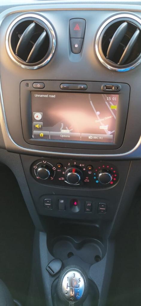 DACIA SANDERO STEPWAY 0.9 Stepway Laureate TCe 90 2015