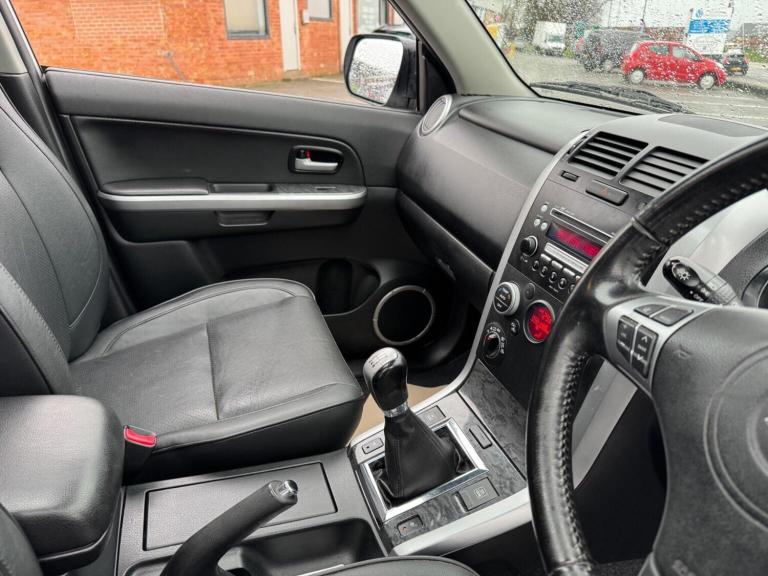 SUZUKI GRAND VITARA 2.4 VVT SZ5 4WD Euro 5 5dr 2011