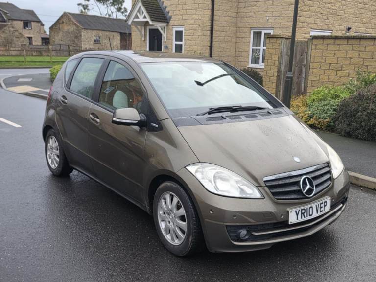 MERCEDES A CLASS BLUE EFFICIENCY A160