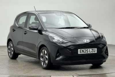 2025 Hyundai i10 1.0 Advance Auto Euro 6 (s/s) 5dr HATCHBACK Petrol Automatic