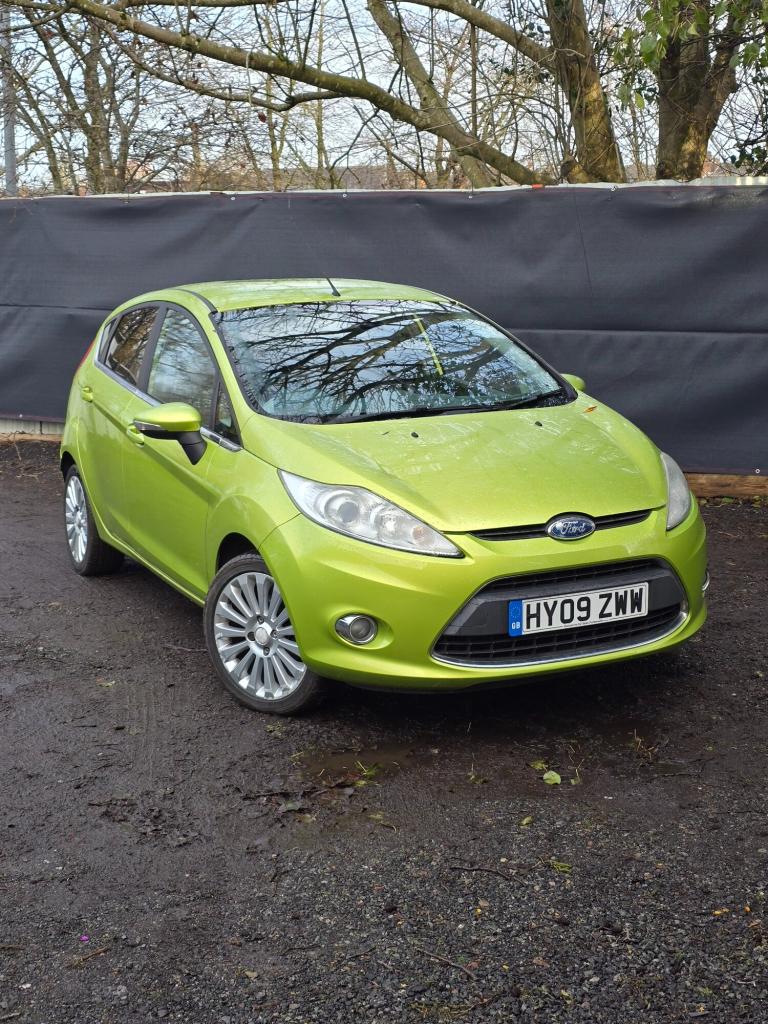 2009 Ford Fiesta 1.4 Titanium 5dr HATCHBACK Petrol Manual