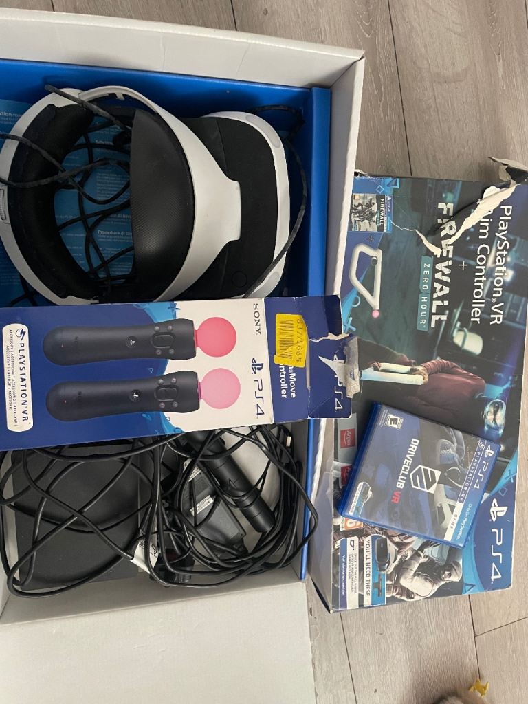 PlayStation VR Bundle with Move Controllers and PS4 Games