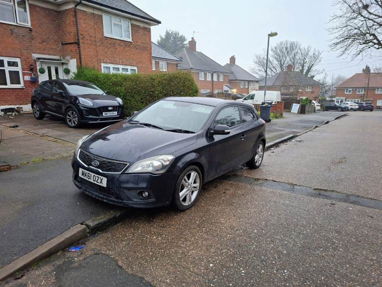 Kia, PRO CEED, Hatchback, 2011, Manual, 1582 (cc), 3 doors