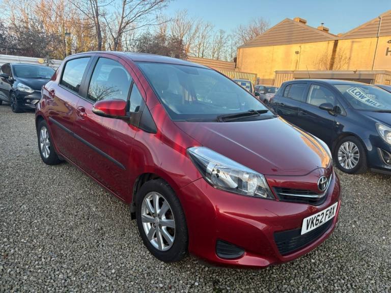 2012 Toyota Yaris 1.33 VVT-i TR 5dr HATCHBACK PETROL Manual