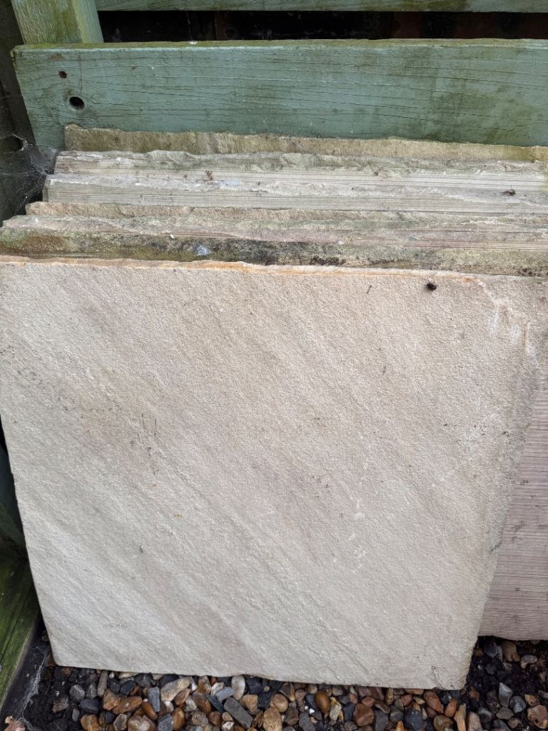Indian sandstone riven patio / paving slabs - unused 