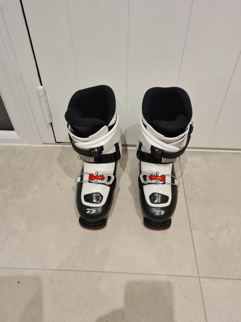 Kids/Junior Ski Boots Dalbello size 23.5