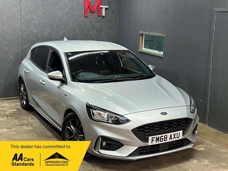 2019 Ford Focus 1.0T EcoBoost ST-Line Euro 6 (s/s) 5dr HATCHBACK Petrol Manual