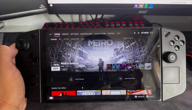 Lenovo Legion Go Handheld Gaming PC – Black, Good Condition