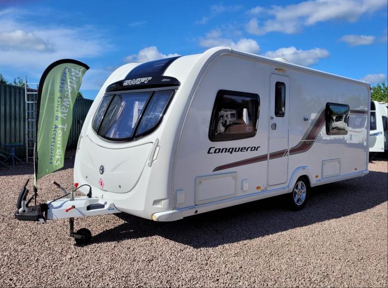 Swift Conqueror 565 2014 Single Axle 4 Berth - Solar Panel, ATC, Twin Fixed Beds
