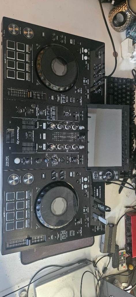 Pioneer XDJ-RX3 (As New) 