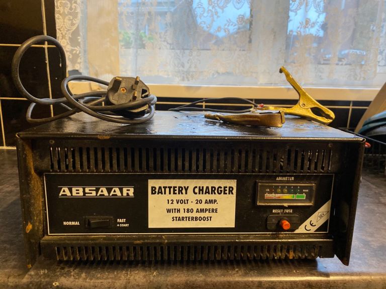 Absaar battery charger 