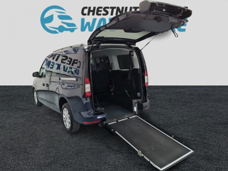 Ford Grand Tourneo Connect Titanium WAV Wheelchail Access Auto 10K Miles 2023