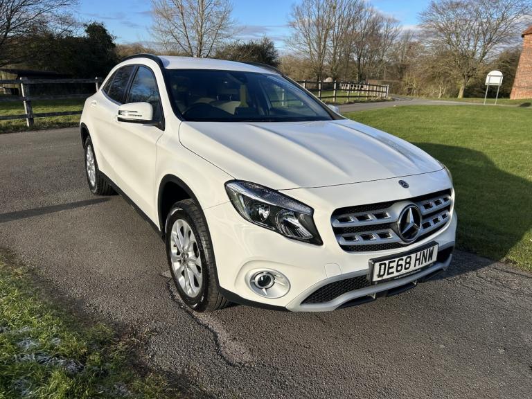 MERCEDES-BENZ GLA 1.6 GLA200 SE 2018