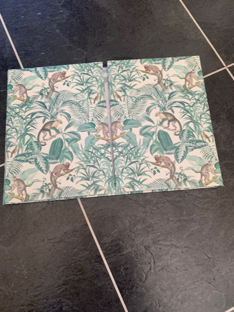 Green & white  Jungle themed Luxe Desk Planner A4  Collect from w6 asap or can post