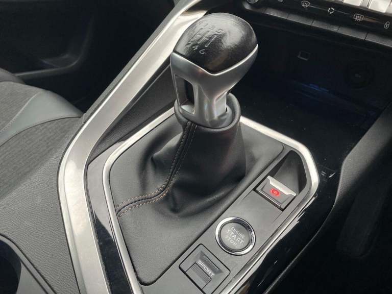 2019 Peugeot 3008 1.2 PureTech GT Line 5dr HATCHBACK PETROL Manual