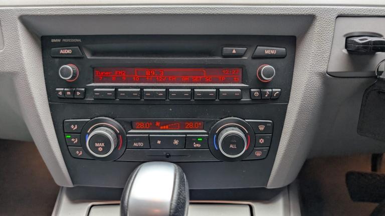 2011 BMW 3 Series 320d [184] SE 4dr Step Auto SALOON Diesel Automatic