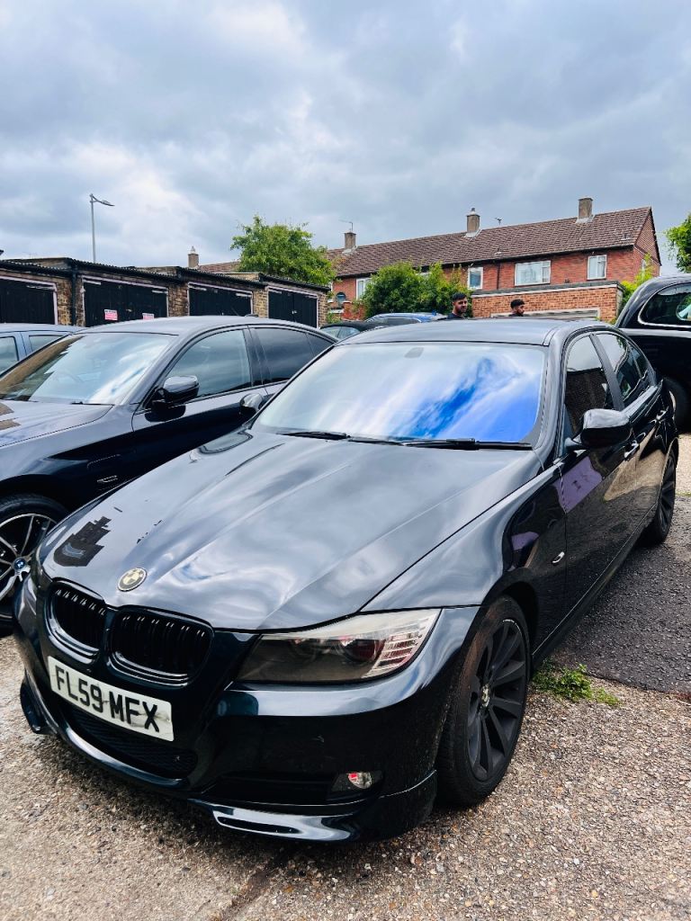 BMW, 3 SERIES, Saloon, 2009, Manual, 1995 (cc), 4 doors