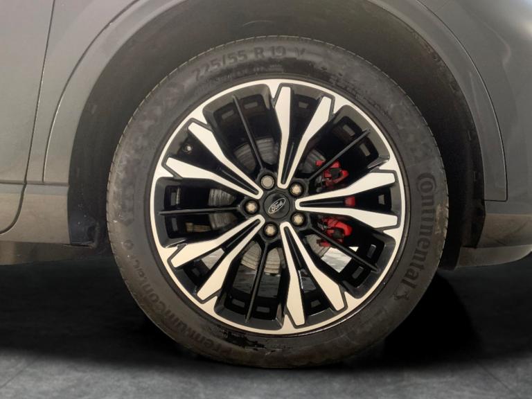 2022 Ford Kuga 2.5 EcoBoost Duratec 14.4kWh ST-Line X SUV 5dr Petrol Plug-in Hybrid CVT Eu Suv PE...