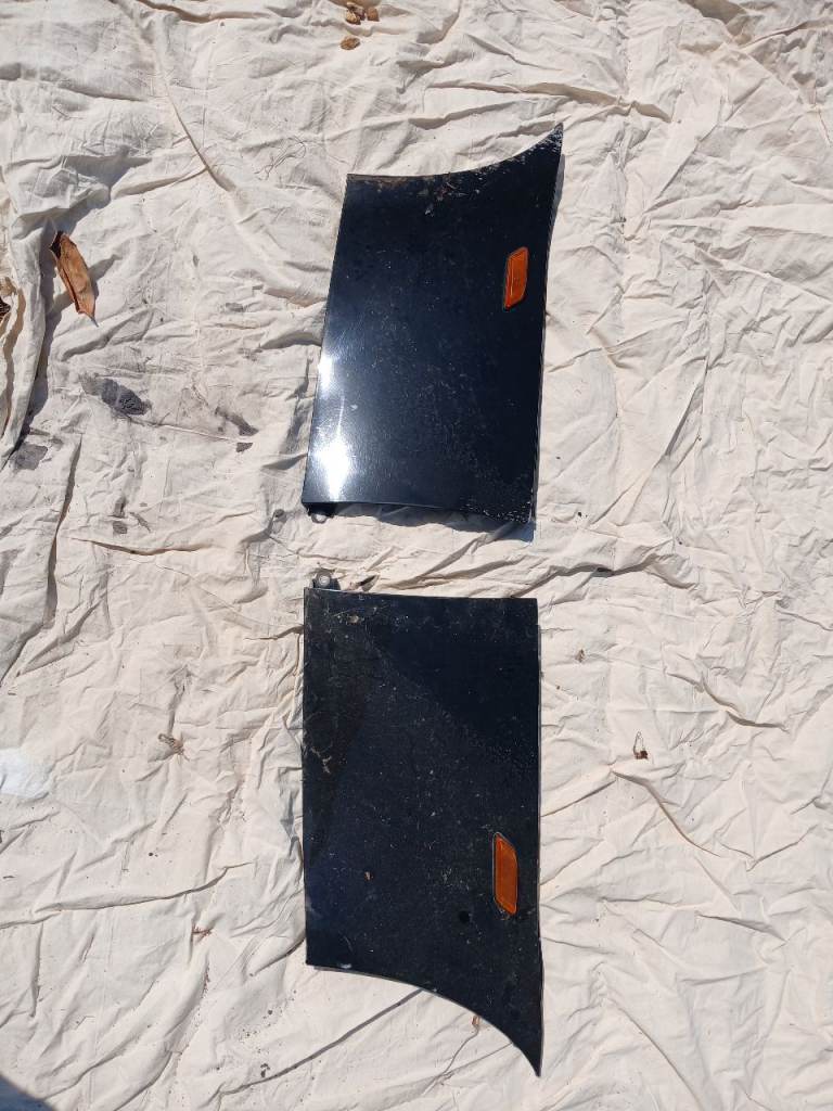 Bmw z3 side panels