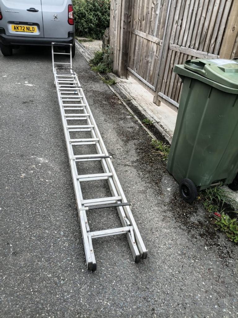 Double roof ladder 13 Run per section
