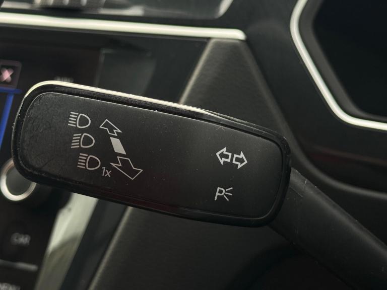 2019 Volkswagen Tiguan 1.5 TSI EVO R-Line DSG Euro 6 (s/s) 5dr ESTATE Petrol Automatic