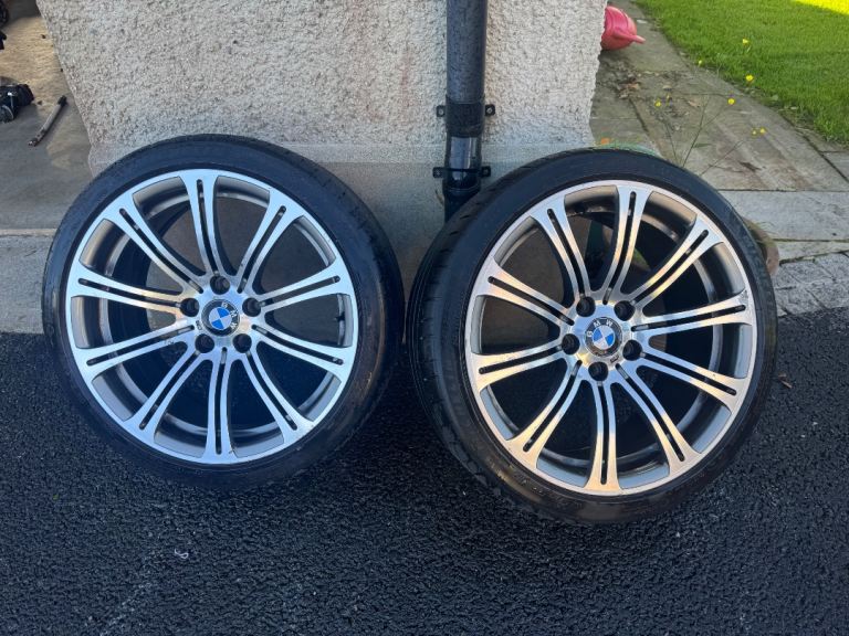 2x 19” E9x BMW M3 Alloy Wheels and Tyres
