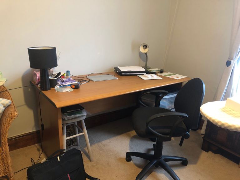 Office desk 