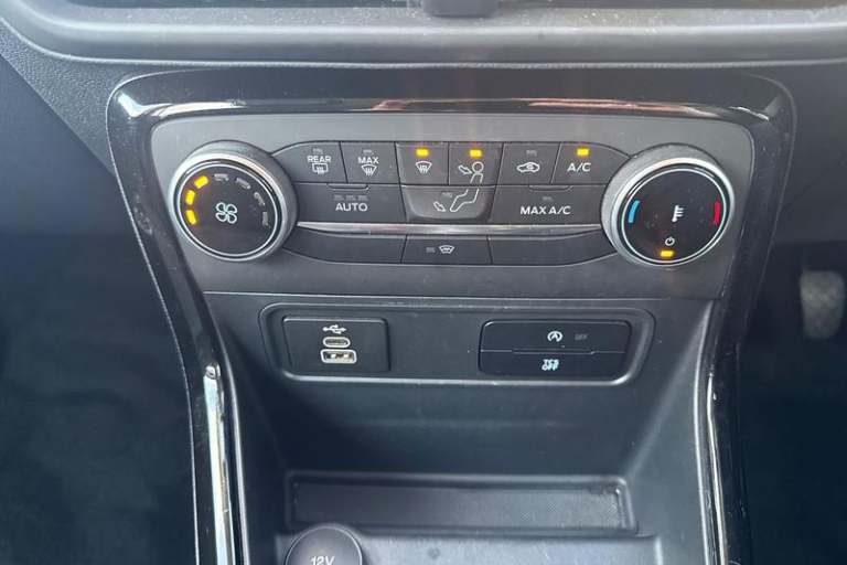 2022 Ford Ecosport 1.0 EcoBoost 125 ST-Line 5dr- With Satellite Navigation Manual HATCHBACK Petro...
