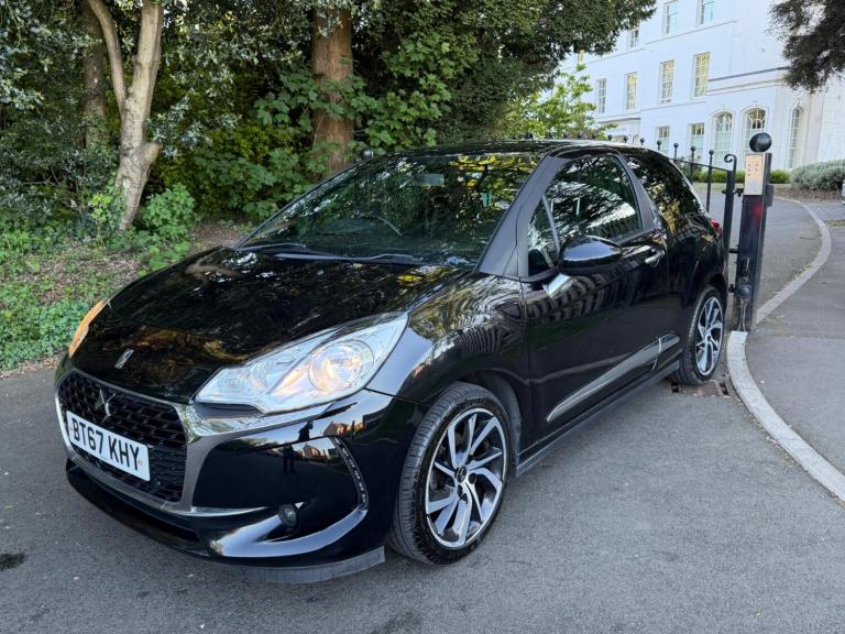 2017 DS Automobiles DS 3 1.2 PureTech Connected Chic Euro 6 (s/s) 3dr HATCHBACK Petrol Manual