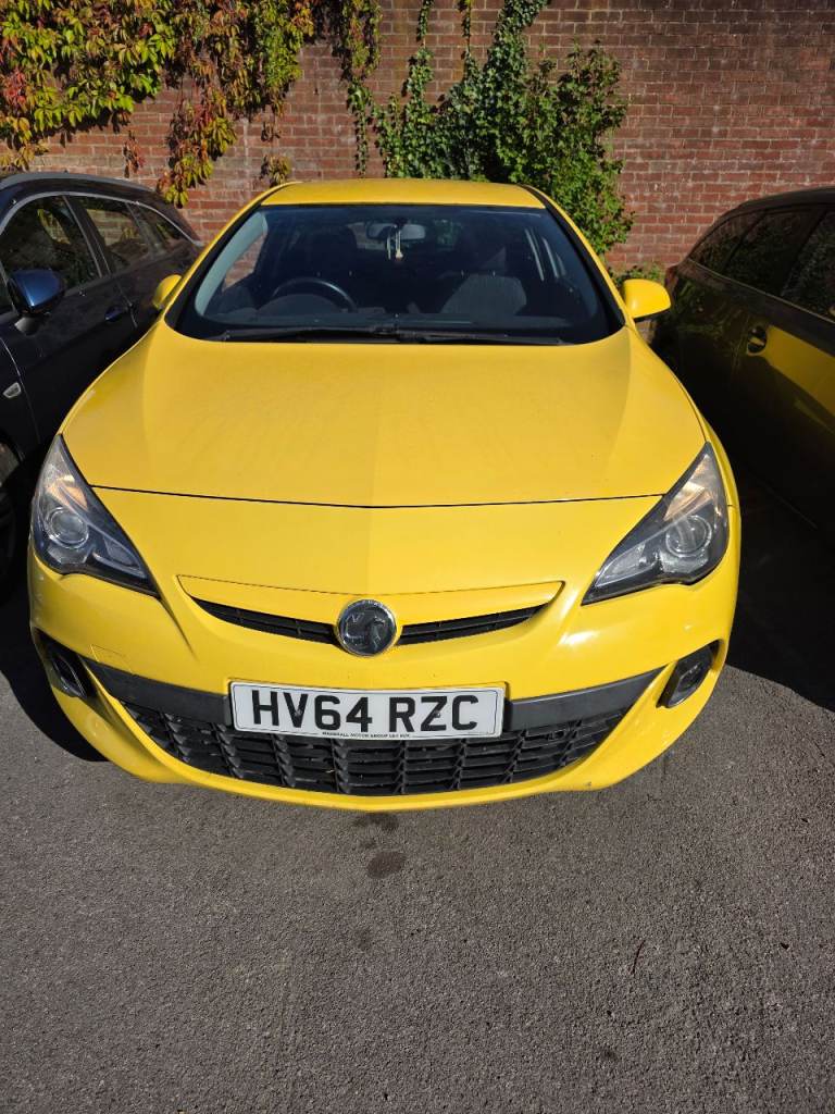 Vauxhall, ASTRA GTC, Hatchback, 2014, Manual, 1956 (cc), 3 doors