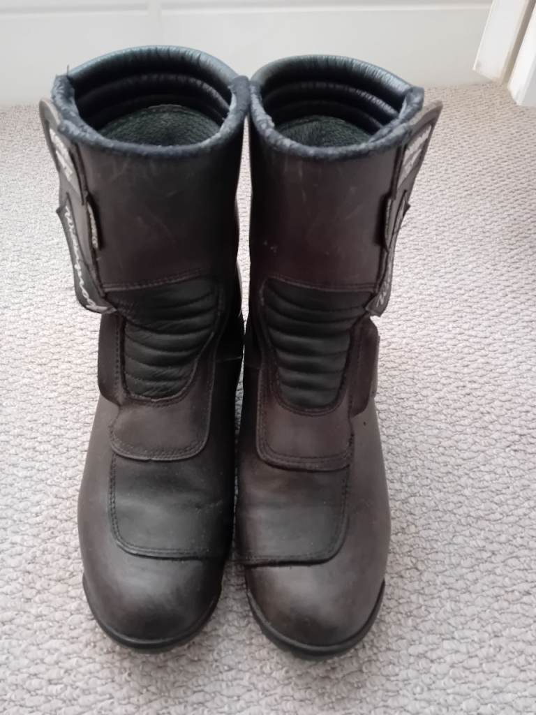 motorcycle bootss