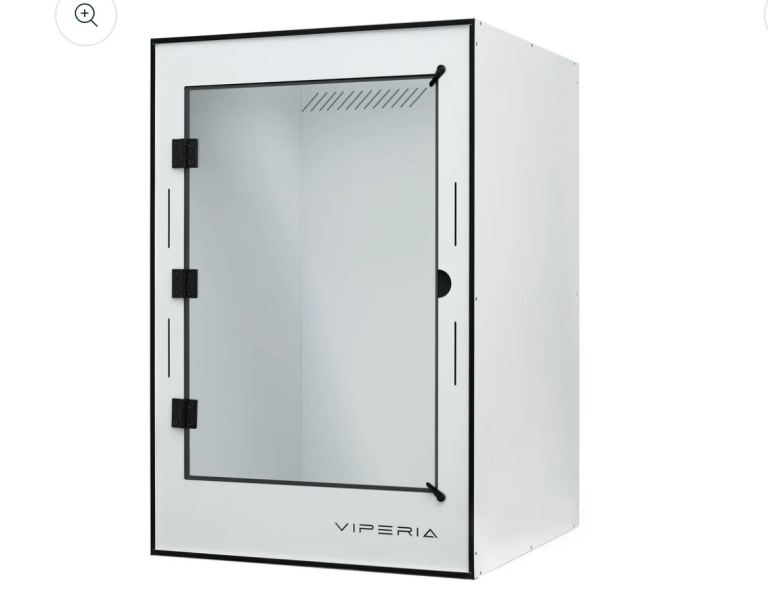 Looking to buy a 2 x 2 x 3 (60 x 60 x 90) arboreal vivarium