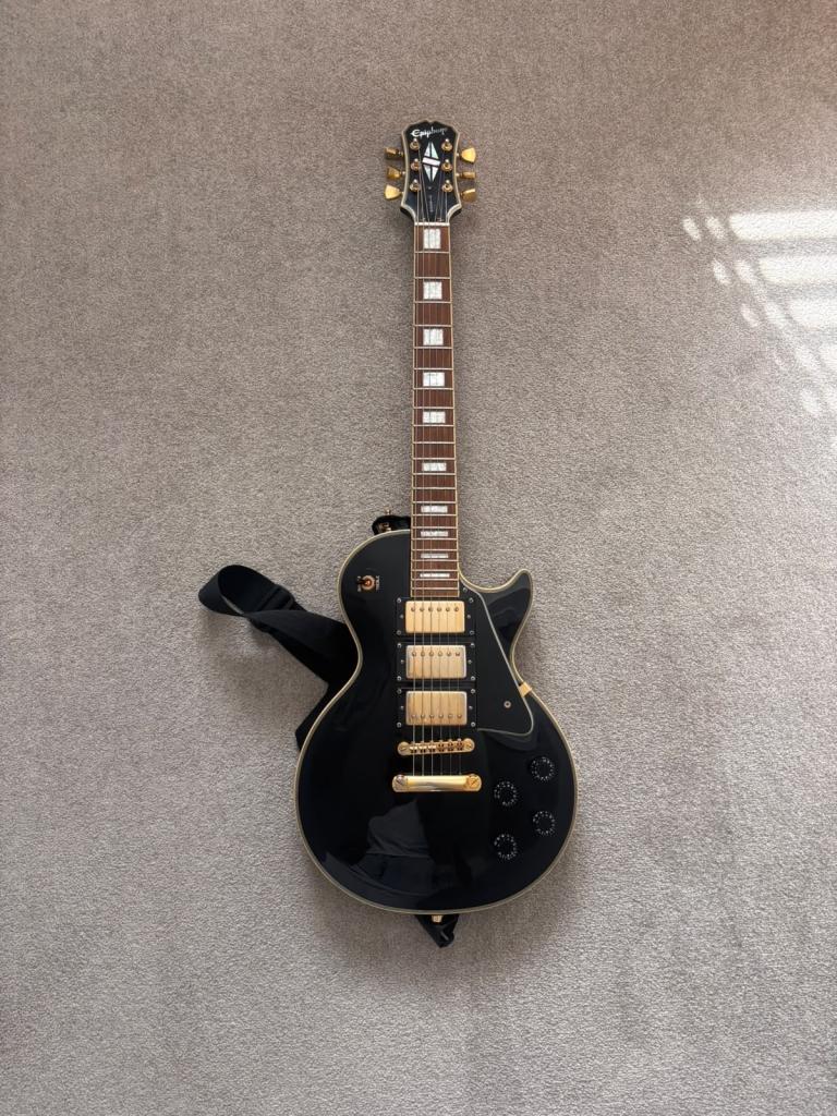 2002 Epiphone Les Paul Custom Black Beauty 