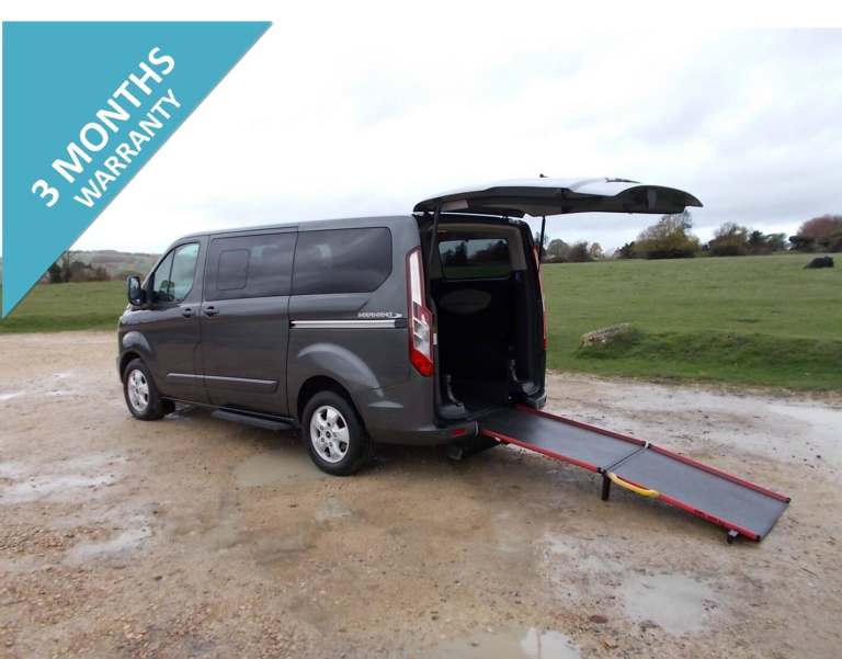 2018 FORD TRANSIT TOURNEO CUSTOM WHEELCHAIR ACCESSIBLE DISABLED MOBILITY MINIBUS