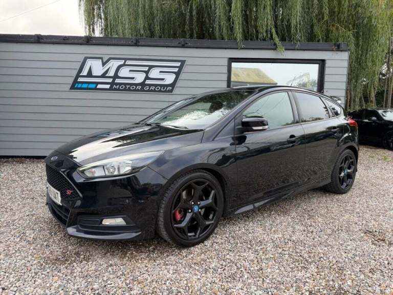 2015 Ford Focus 2.0 TDCi 185 ST-2 5dr HATCHBACK DIESEL Manual