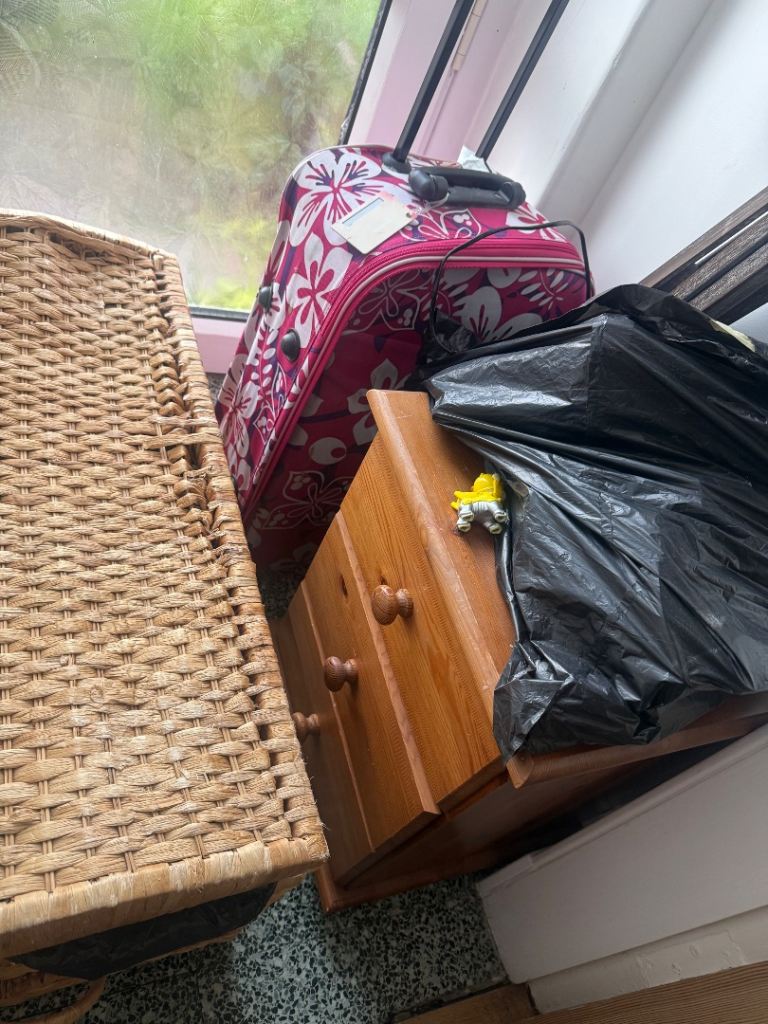 Wicker Storage Box / Laundry Hamper – Good Condition