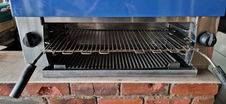 gas grill commercial