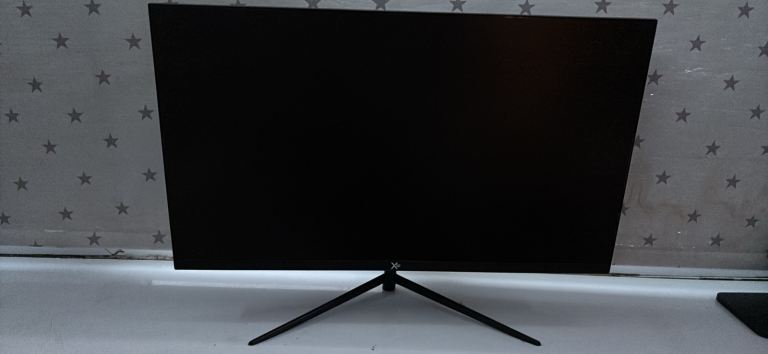 21.5" Gaming Monitor 