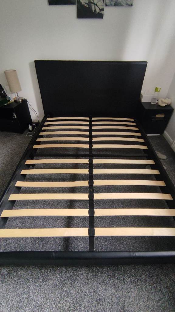Double bed frame