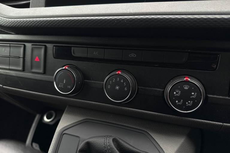 2024 Volkswagen Transporter 2.0 TDI 150 Highline Van DSG Van Automatic