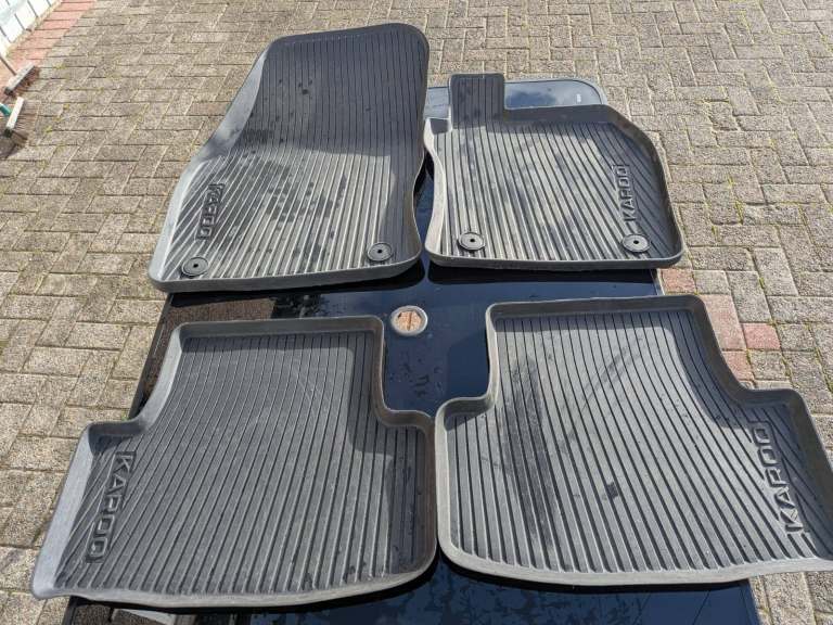 Genuine Skoda Karoq Rubber Mats Full Set