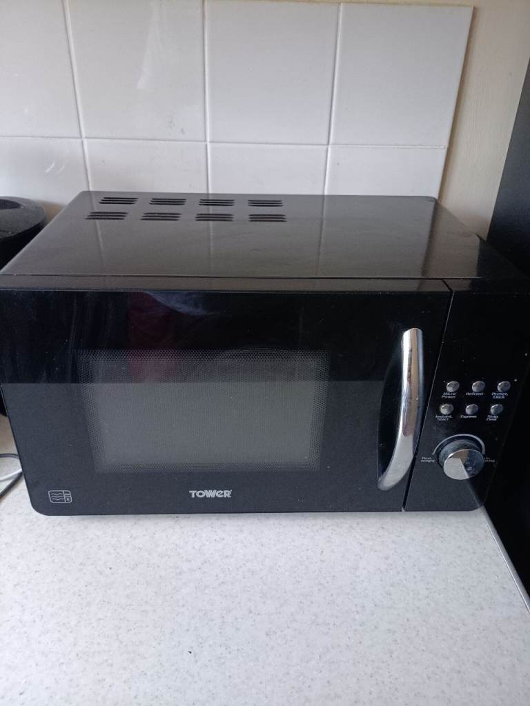 Tower microwave 