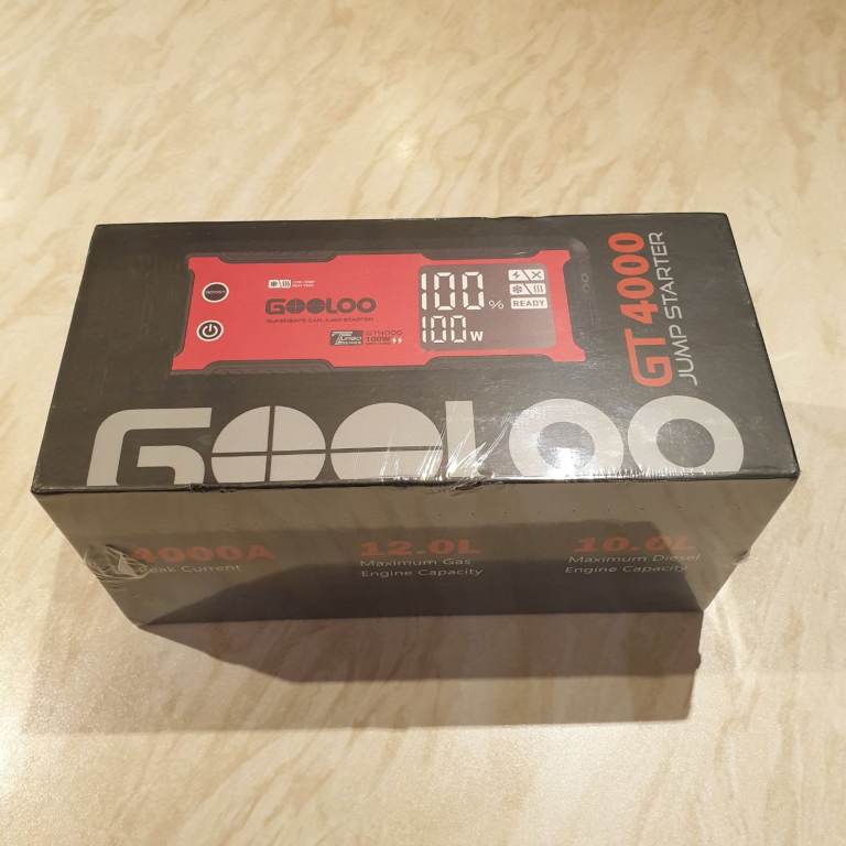 New Car Jump Starter 4000A 100W Fast-Charging 12V Portable Battery Booster Pack