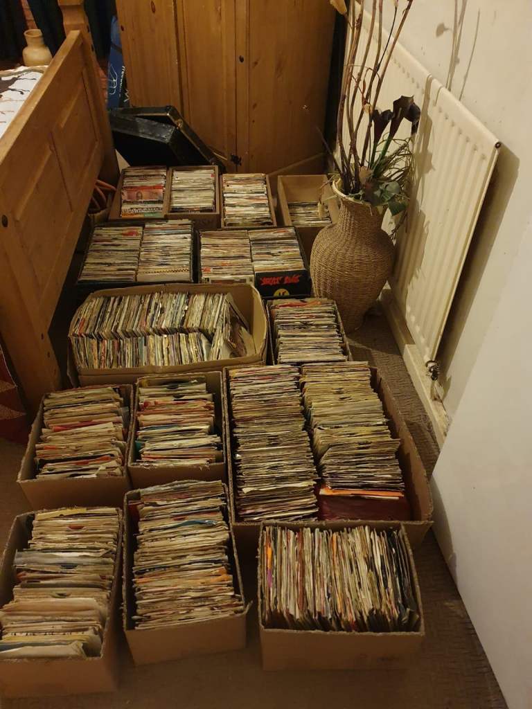 Records 