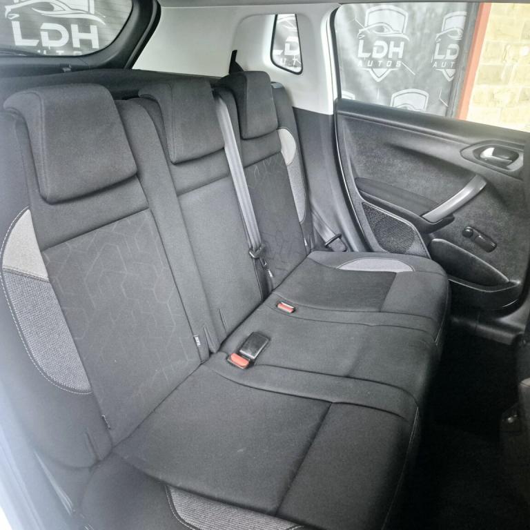 PEUGEOT 2008 1.6 BlueHDi Active 2017