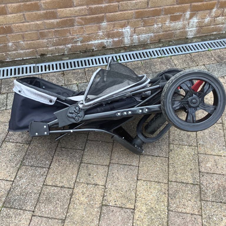 All terrain dog stroller