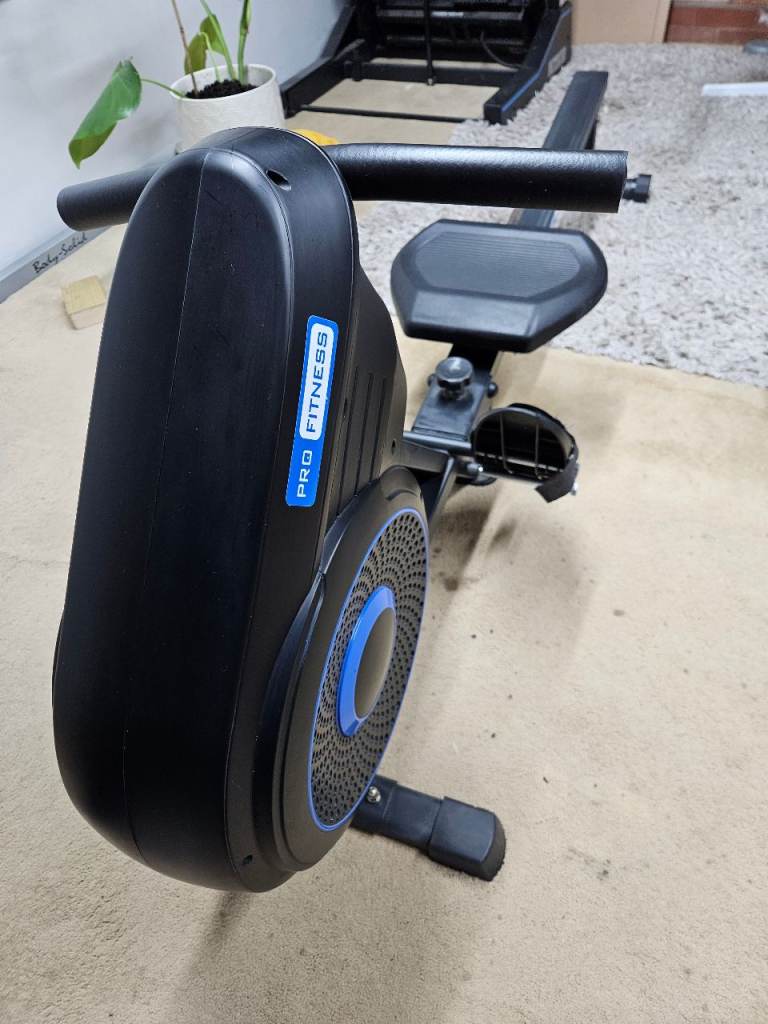 image for Rowing machine - pro fitness