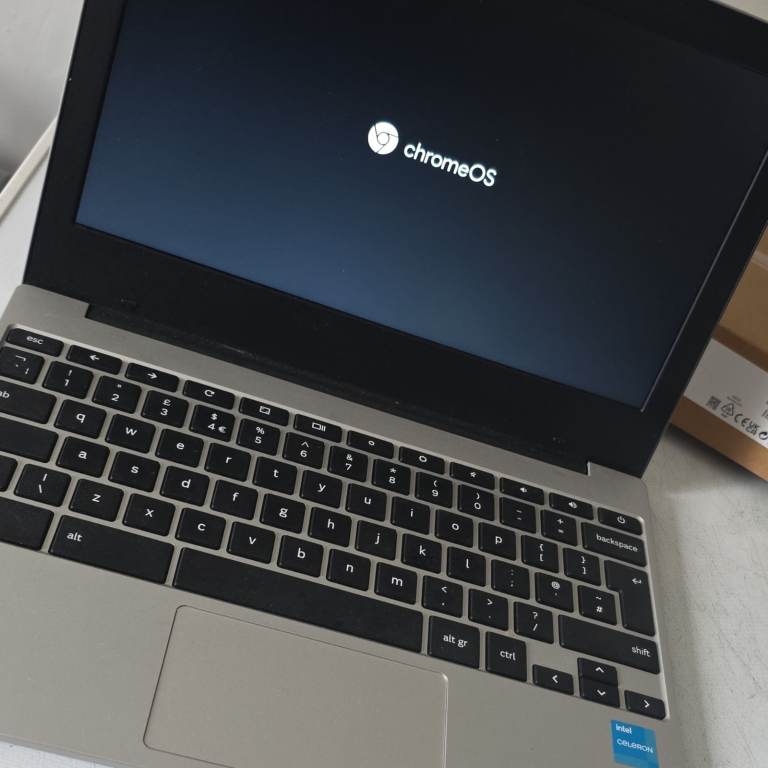 Samsung Galaxy Chromebook Go – Silver, As Good As New
