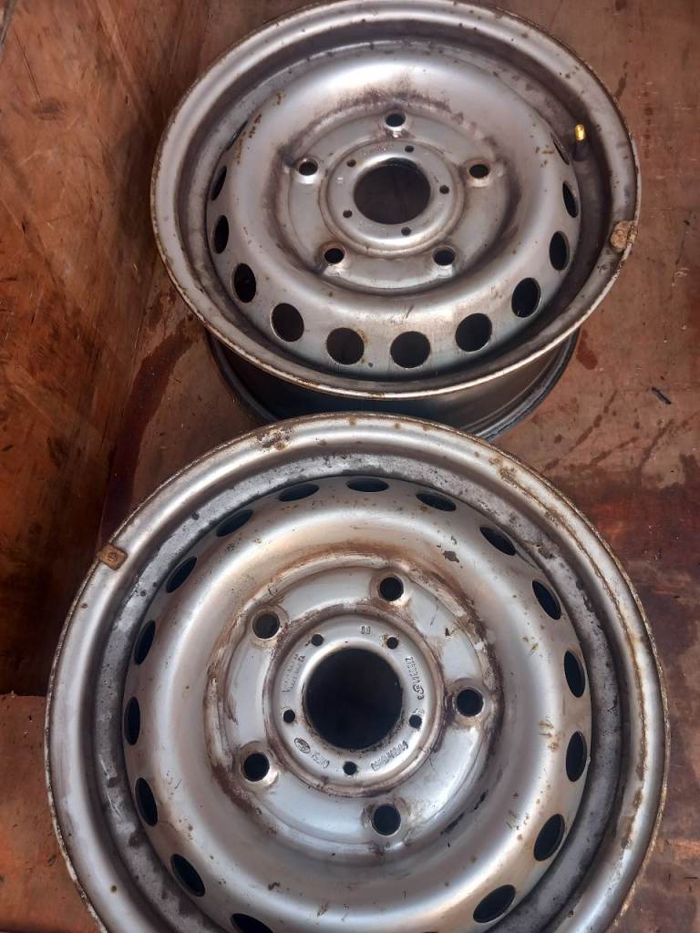 F0RD TRANSIT 15" STEEL WHEELS 